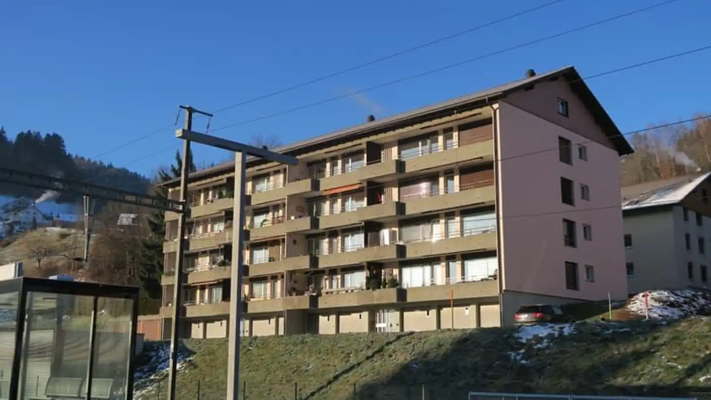 Appartement à louer - Schuepisstrasse 3, 9125 Brunnadern