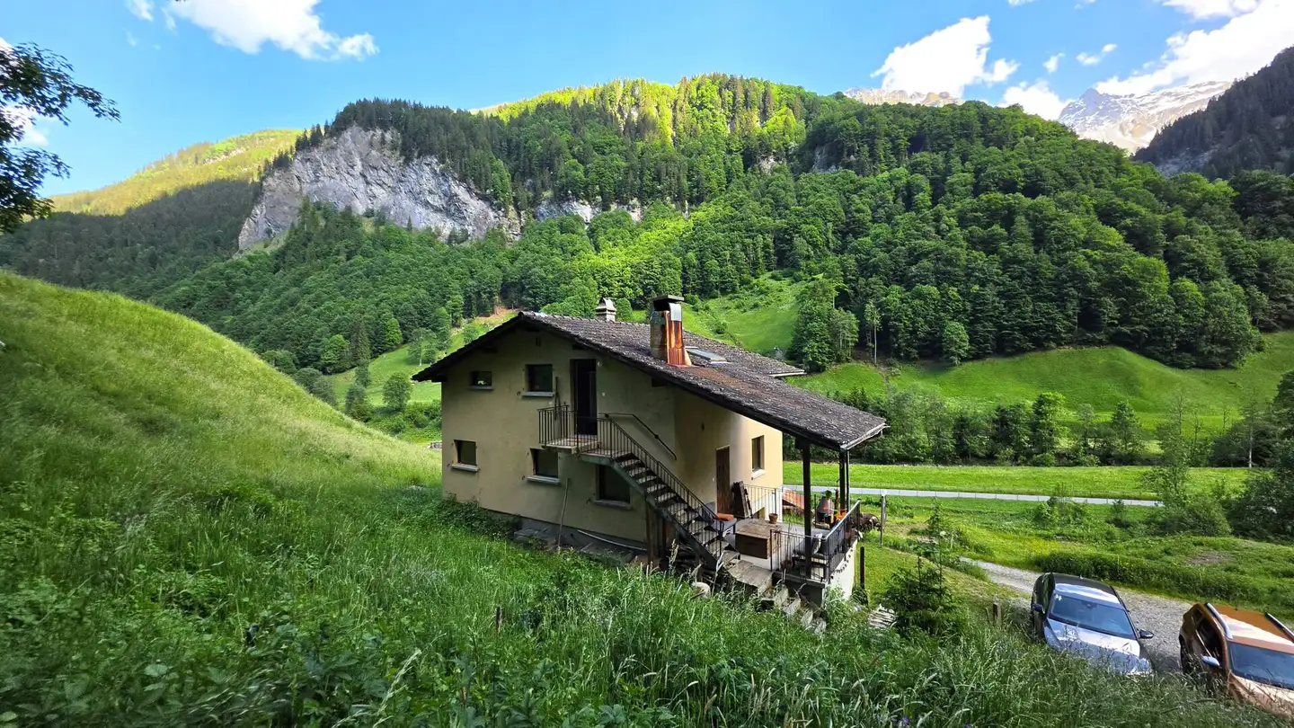Einfamilienhaus kaufen - Lochgaden 11, 7325 Schwendi im Weisstannental