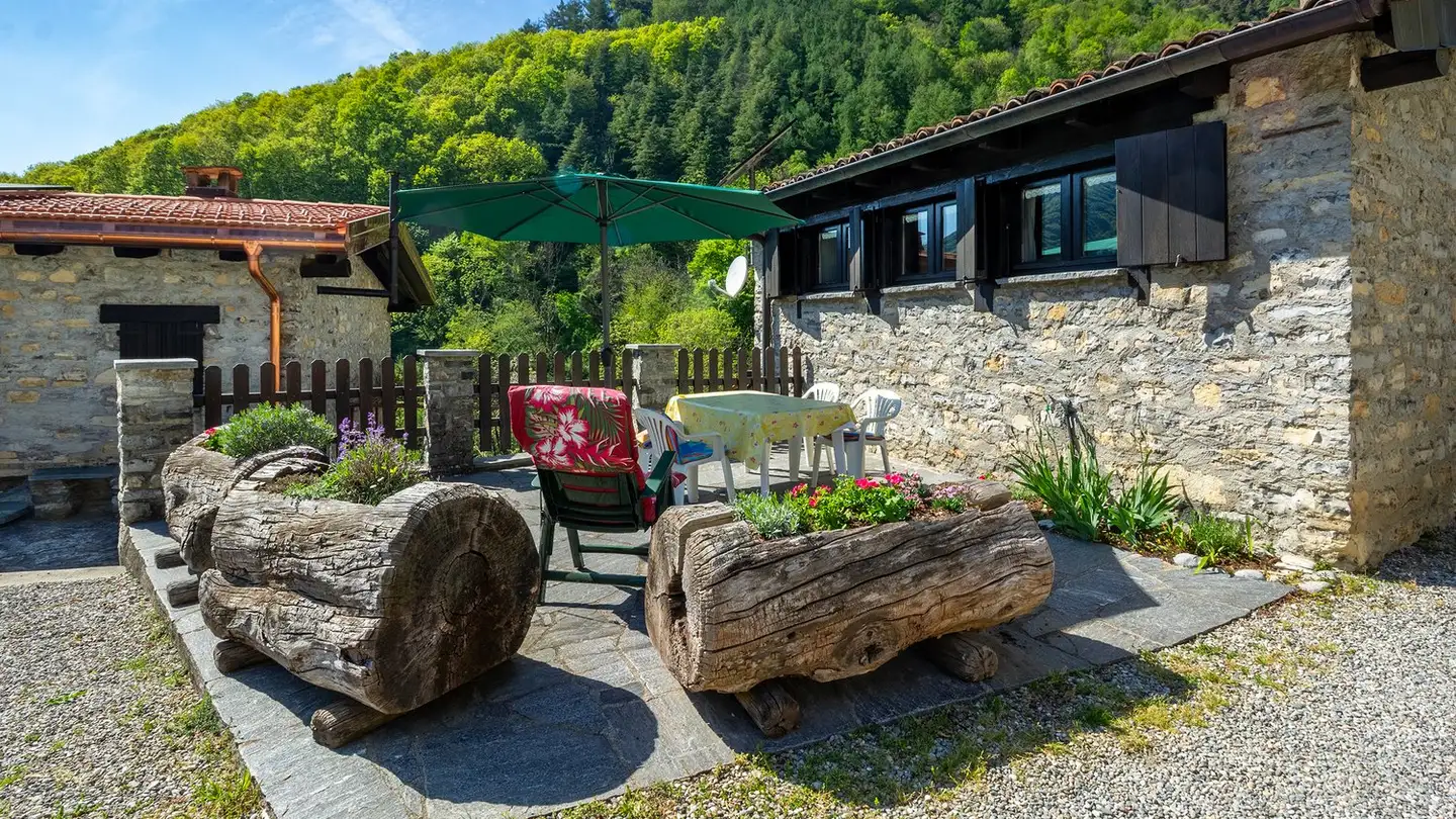 Einfamilienhaus kaufen - Via Mobbia 46, 6838 Cabbio