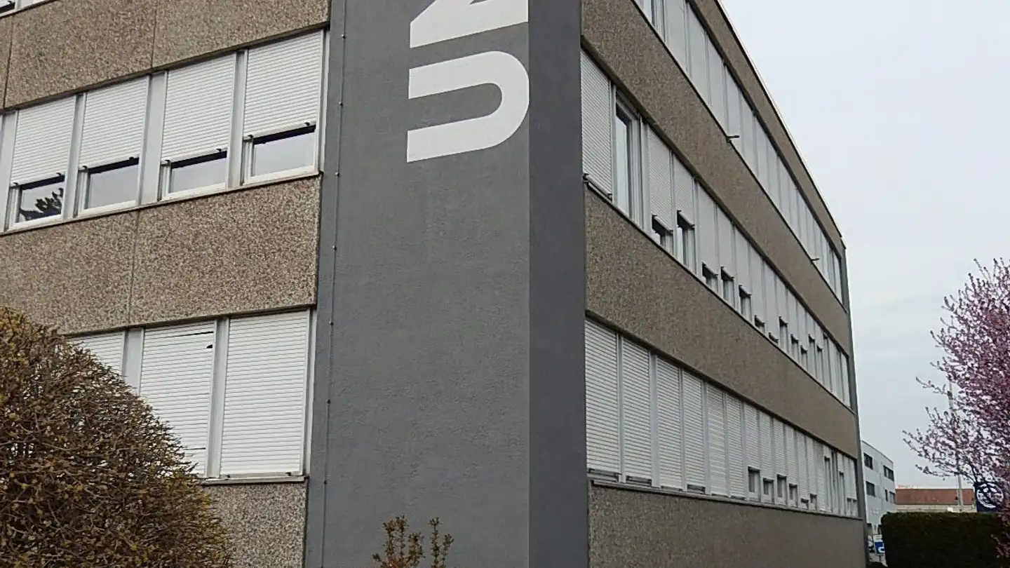 Bureau à louer - Stöckackerstrasse 30, 4142 Münchenstein
