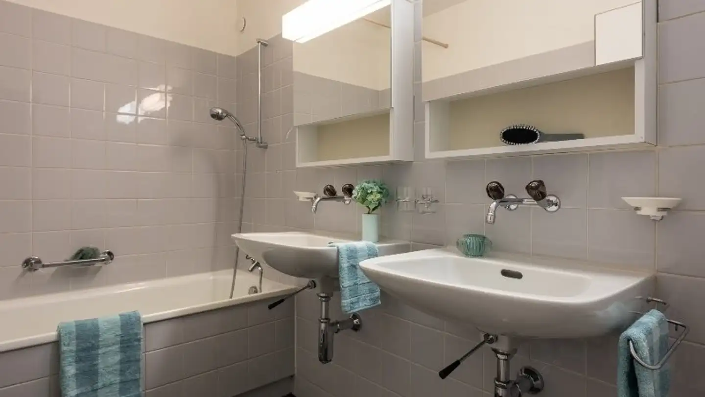 Wohnung mieten - Kienastenwiesweg 27, 8053 Zürich - Foto 2