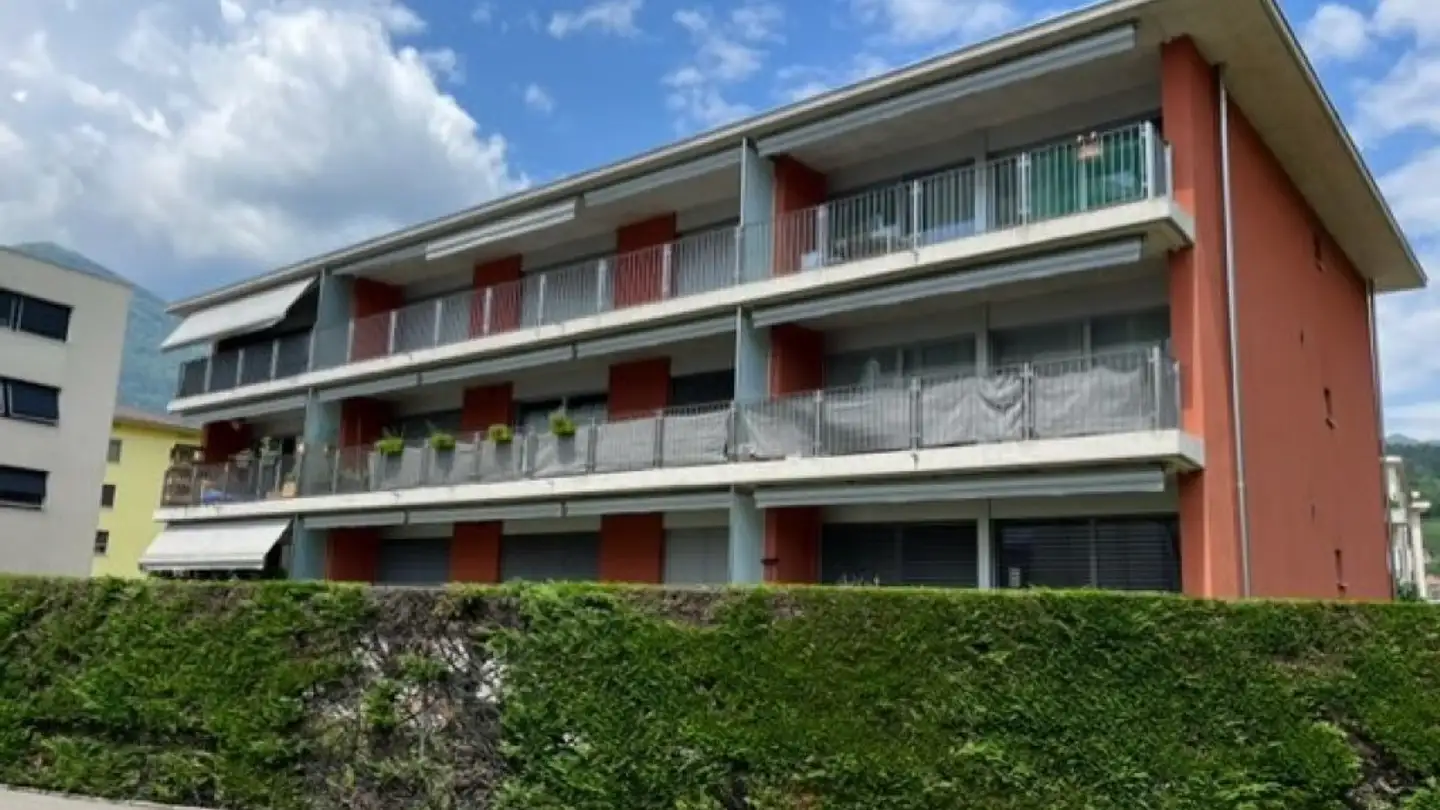 Garage in affitto - Via Sirana 50, 6814 Lamone