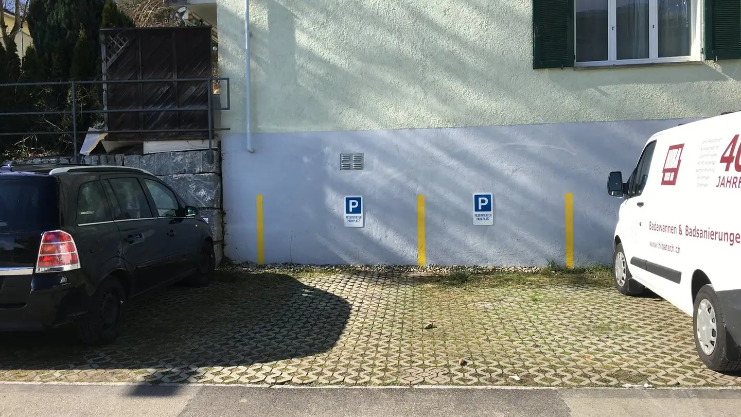 Outdoor parking space for rent - Im Geissacker 33, 8404 Winterthur