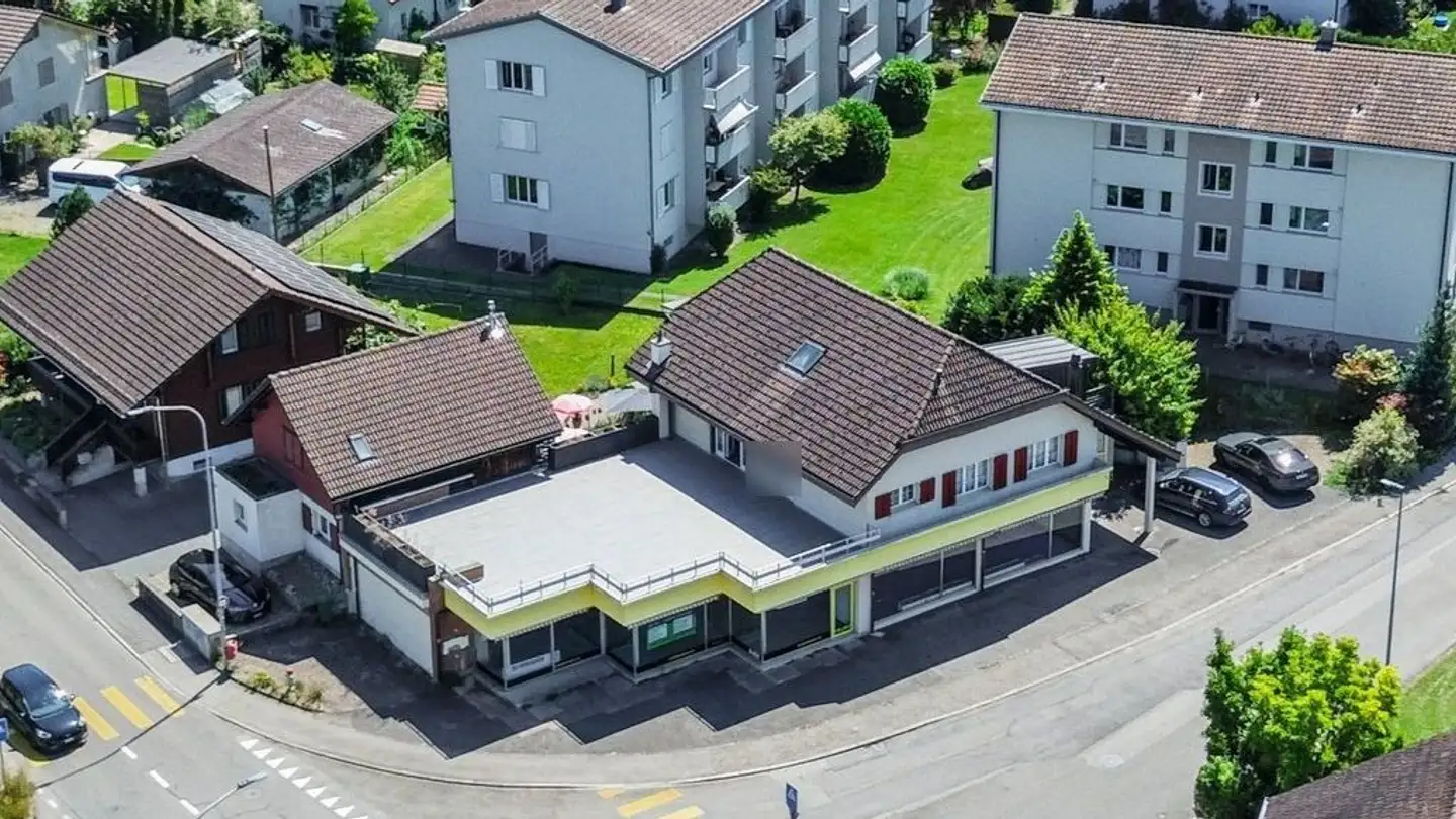 Edificio ad uso misto in vendita - Farnsbergstrasse 1, 3360 Herzogenbuchsee - Photo 2
