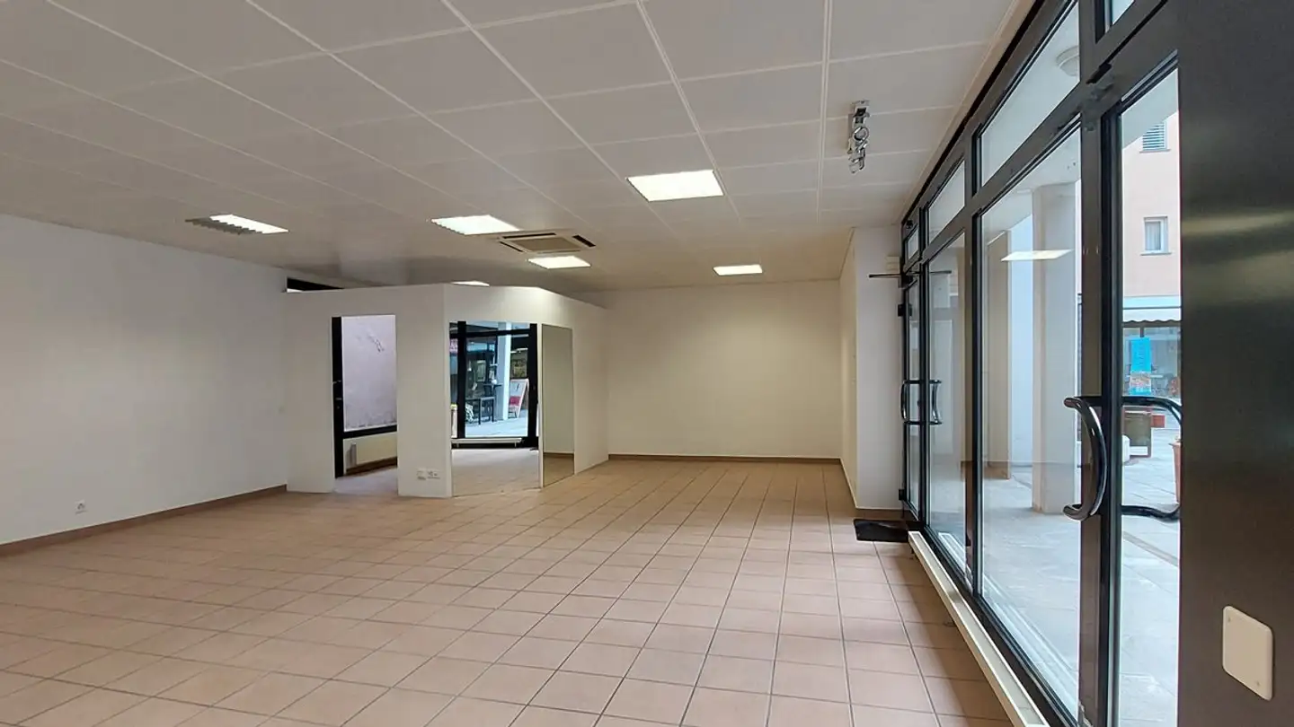 Magasin à louer - Carrà Dei Nasi 1a, 6612 Ascona