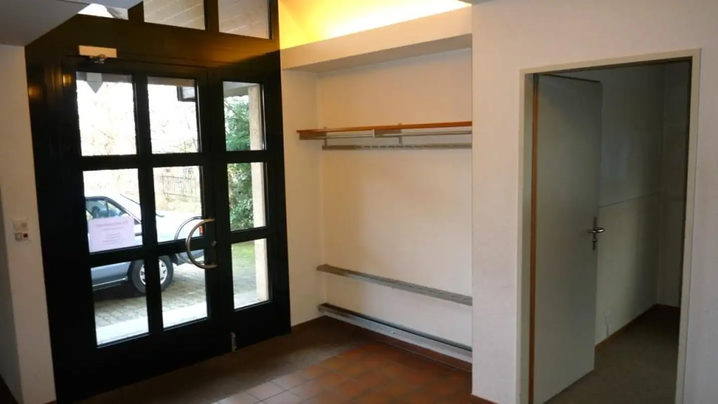 Commerciale in affitto - Untere Heslibachstrasse 48a, 8700 Küsnacht ZH - Photo 2