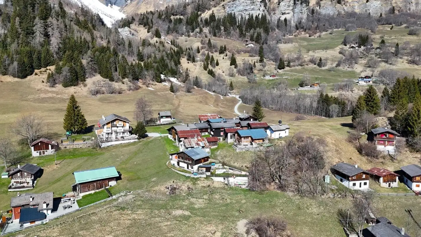 Mehrfamilienhaus kaufen - Bodmen, 3954 Leukerbad - Foto 2