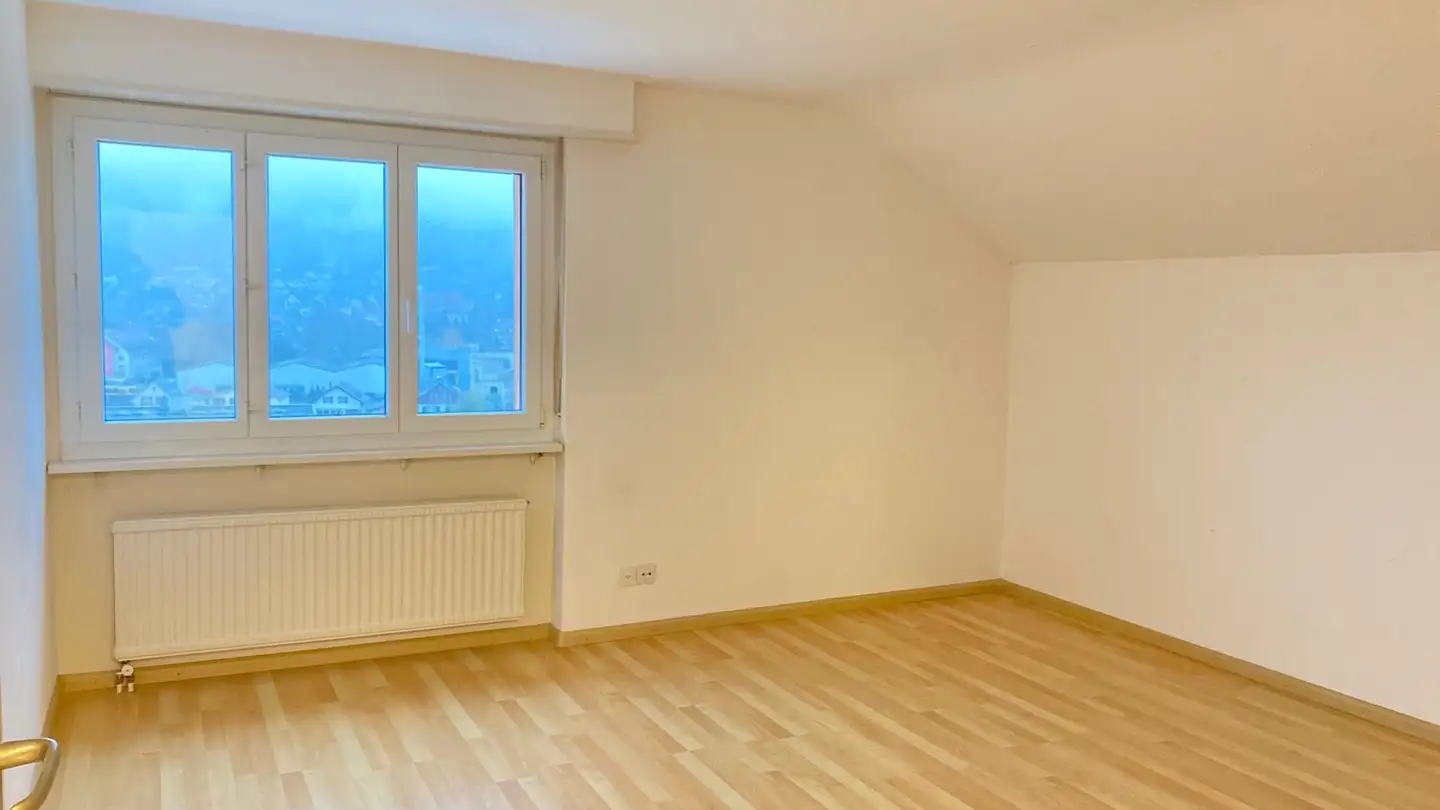 Dachgeschosswohnung mieten - Förstersweidweg 24, 4710 Balsthal - Foto 3