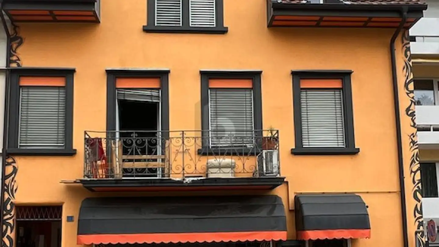 Mischgenutztes Gebäude kaufen - 2540 Grenchen