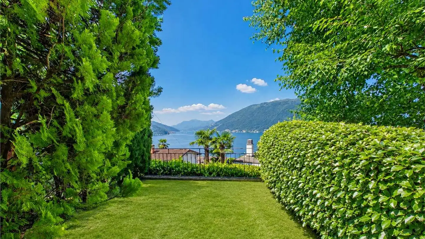 Villa for sale - Via Collina 28, 6816 Bissone
