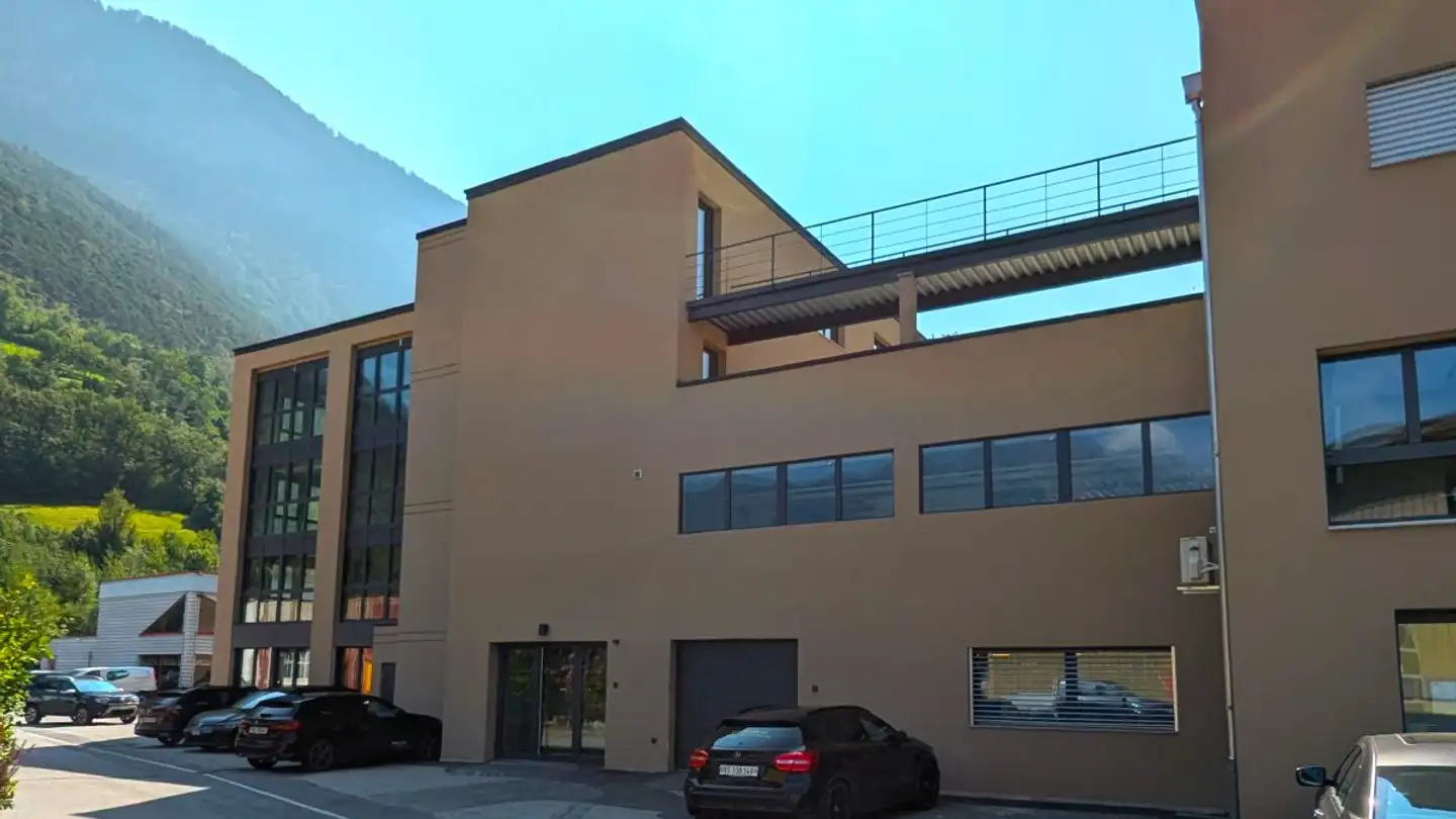 Industrial property for sale - Kantonsstrasse 51, 3902 Glis - Photo 4