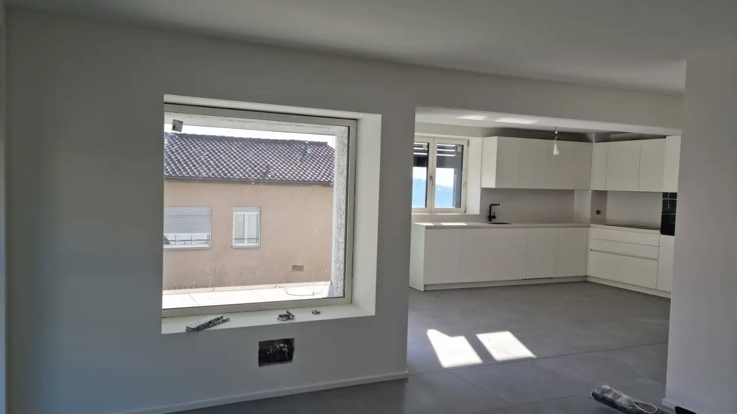 Apartment for rent - 6863 Besazio