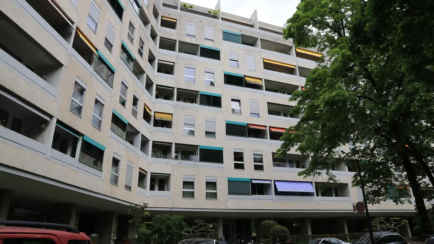 Überdachter Parkplatz mieten - Chemin De La Gradelle 32, 1224 Chêne-Bougeries