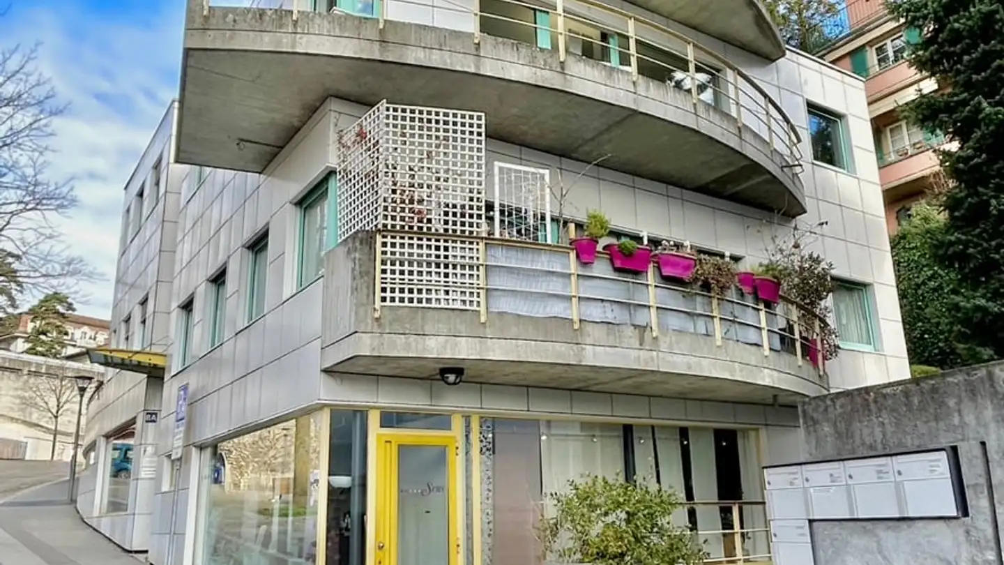 Shop for rent - Chemin Du Devin 8a, 1012 Lausanne