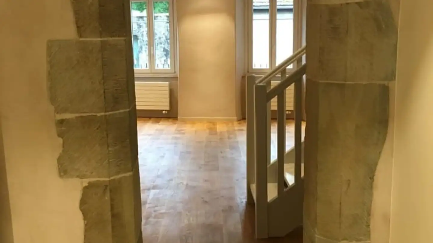 Penthouse for rent - 1166 Perroy - Photo 2