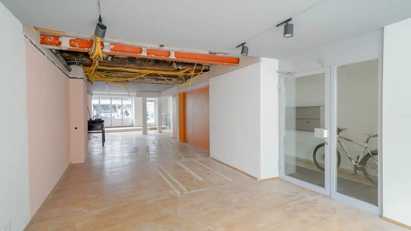 Negozio in affitto - Franziskanerplatz 9, 6003 Luzern - Photo 2