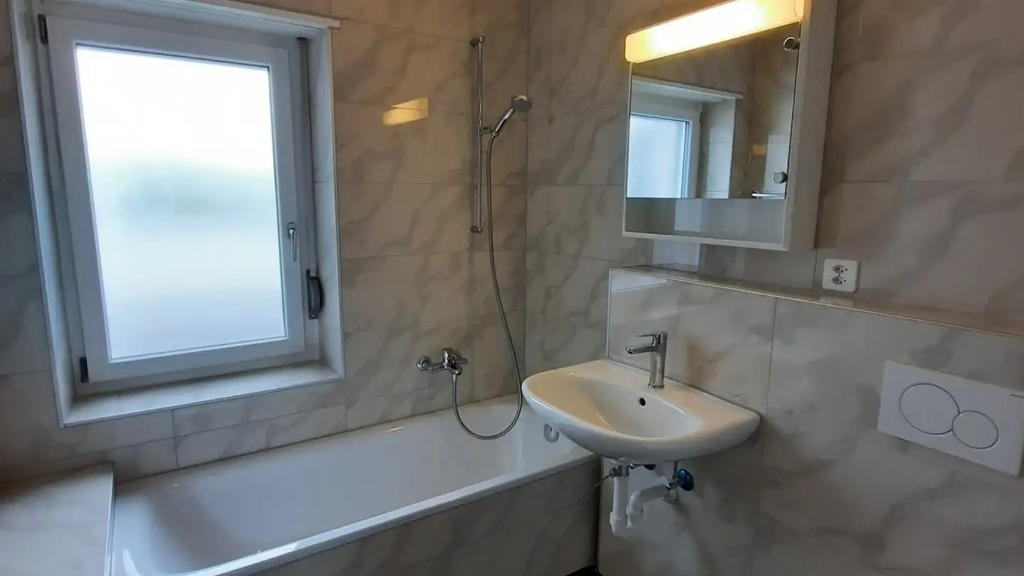 Wohnung mieten - Thunstrasse 18, 3125 Toffen
