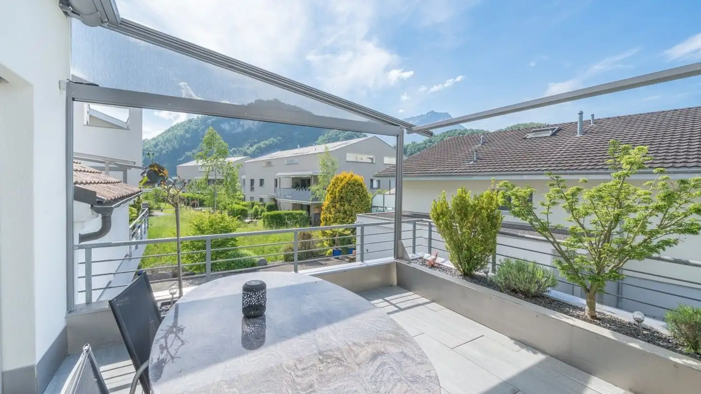 Casa a schiera in vendita - Talstrasse 3a, 6372 Ennetmoos