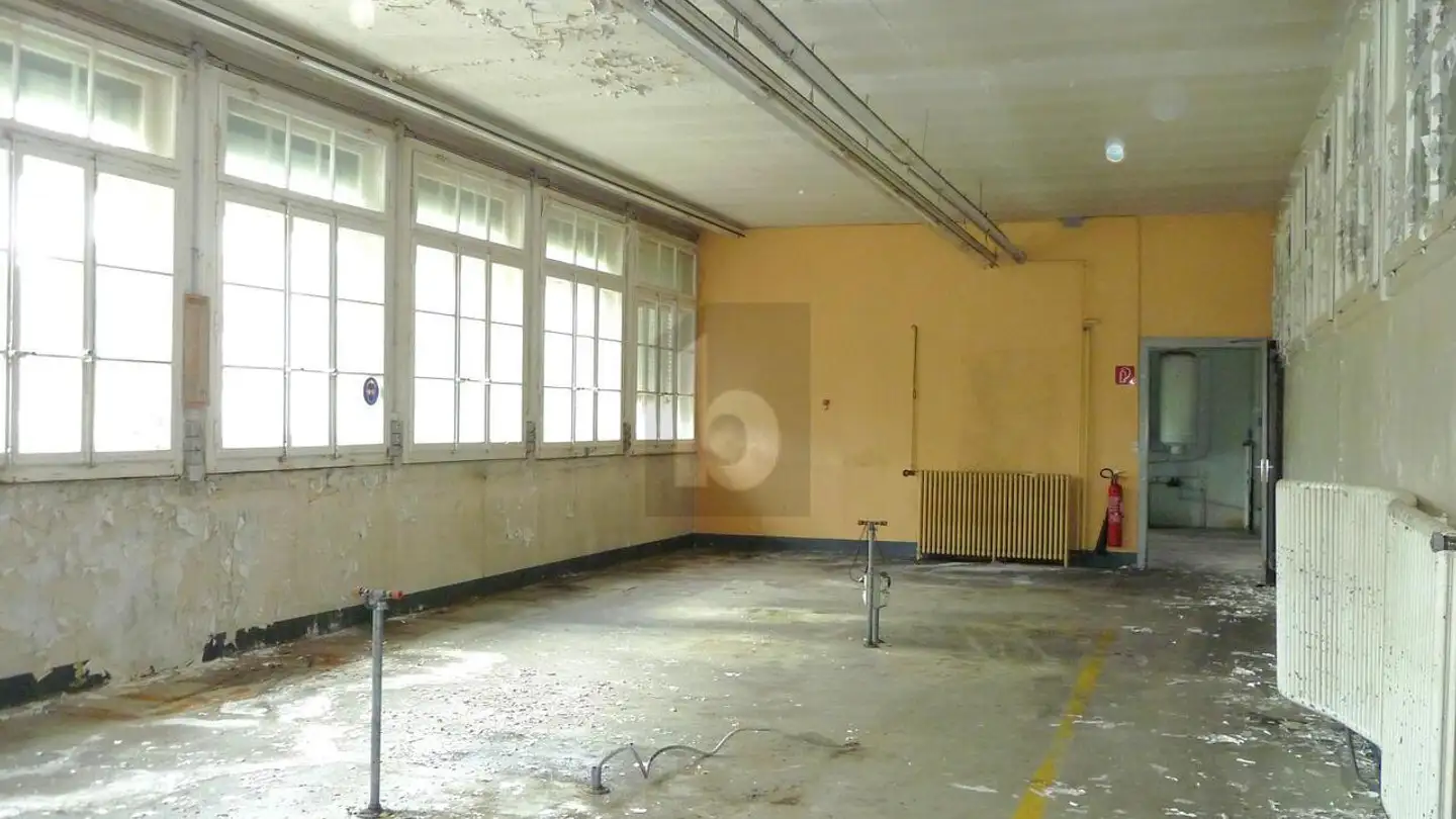 Mixed-use building for rent - 1450 Ste-Croix - Photo 3