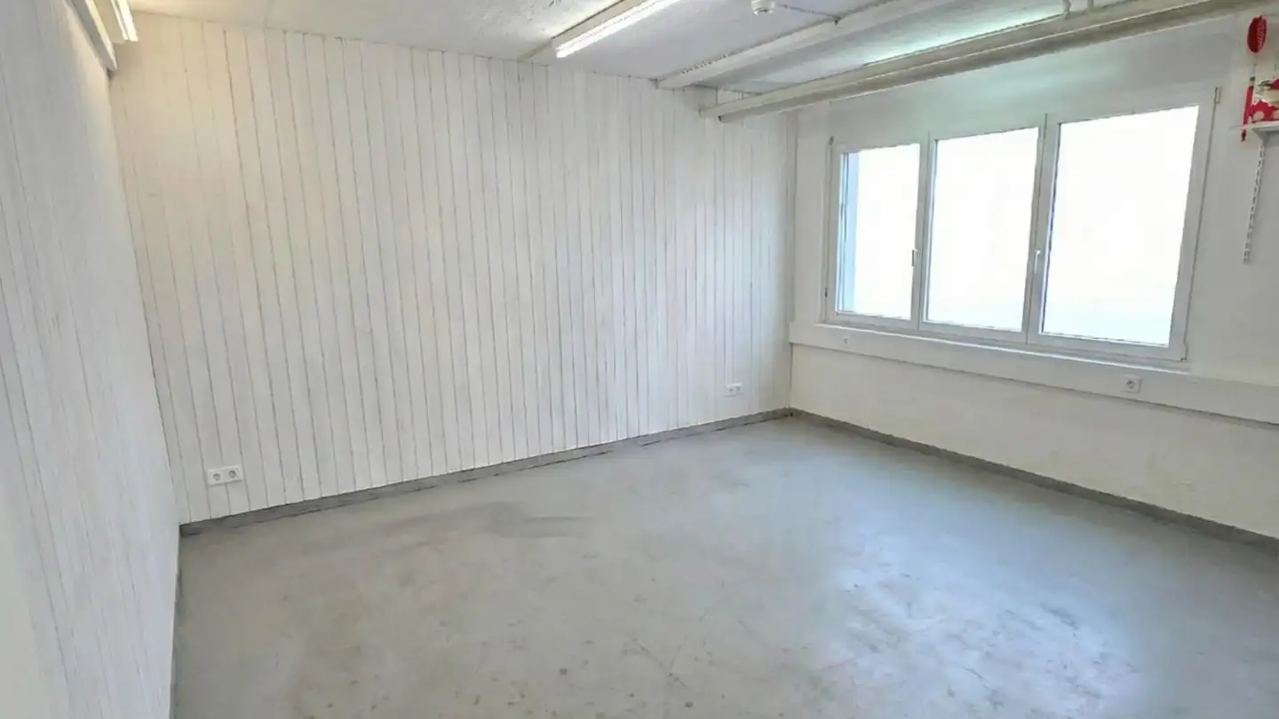 Commercial for rent - Dorfstrasse 6c, 8484 Weisslingen - Photo 3