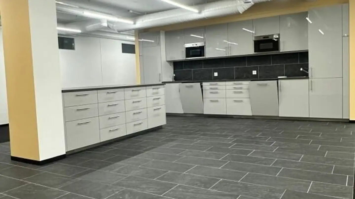 Bureau à louer - Hohlstrasse 536, 8048 Zürich - Photo 2