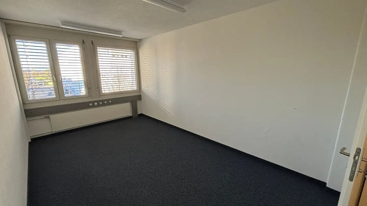 Office space for rent - Oberneuhofstrasse 5, 6340 Baar - Photo 2