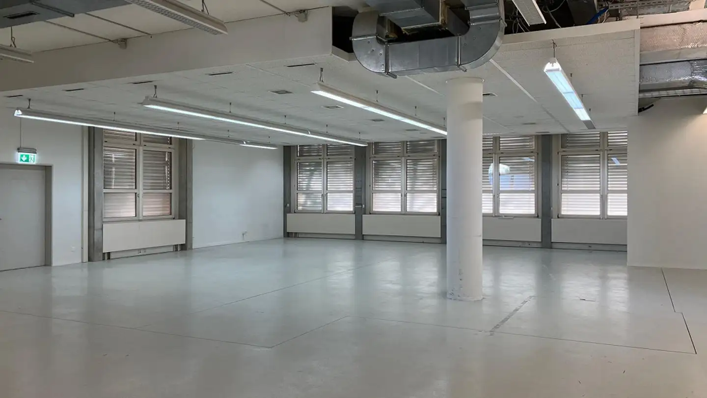 Gewerbe mieten - In Der Luberzen 29, 8902 Urdorf - Foto 4