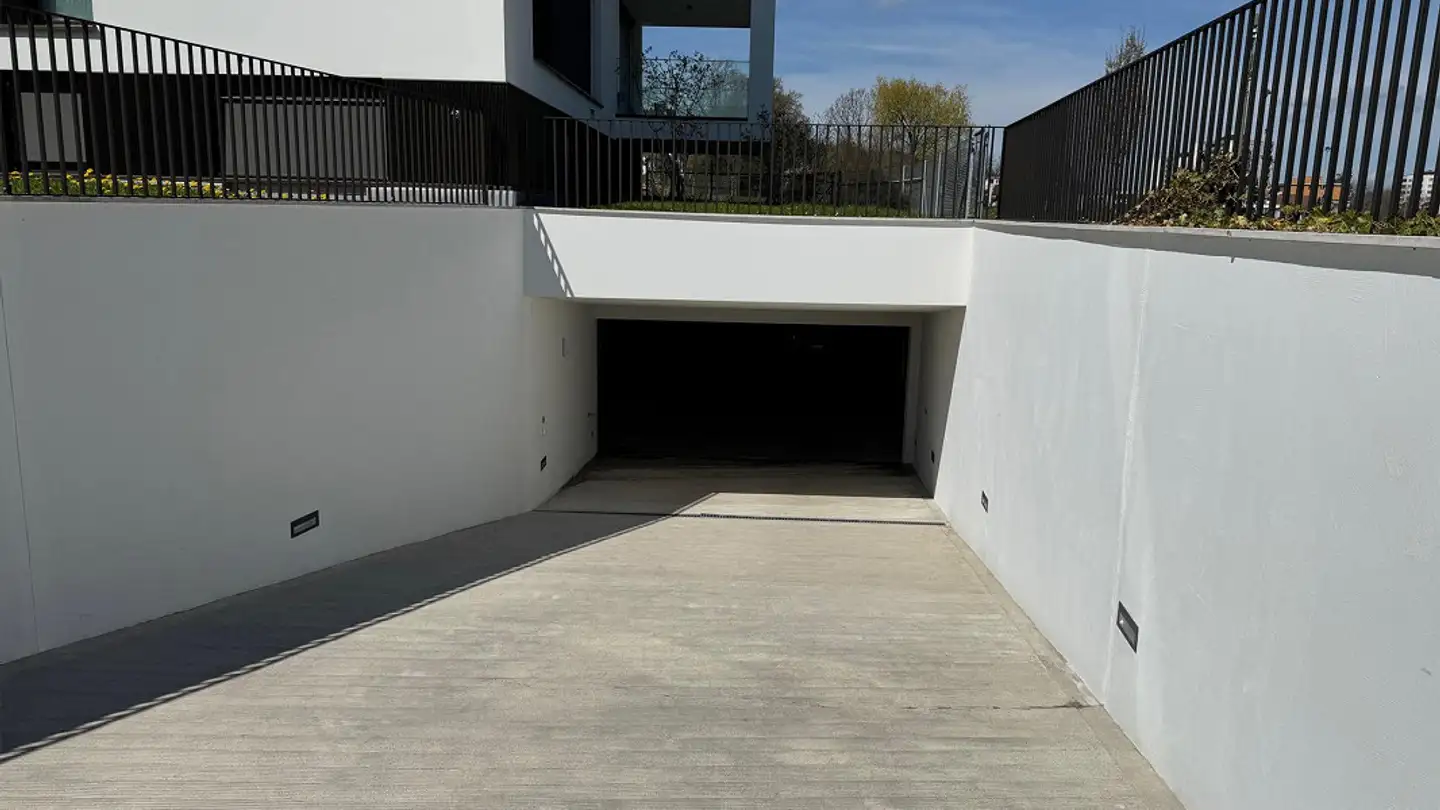 Underground parking space for rent - Hasenbergstrasse 28, 8953 Dietikon