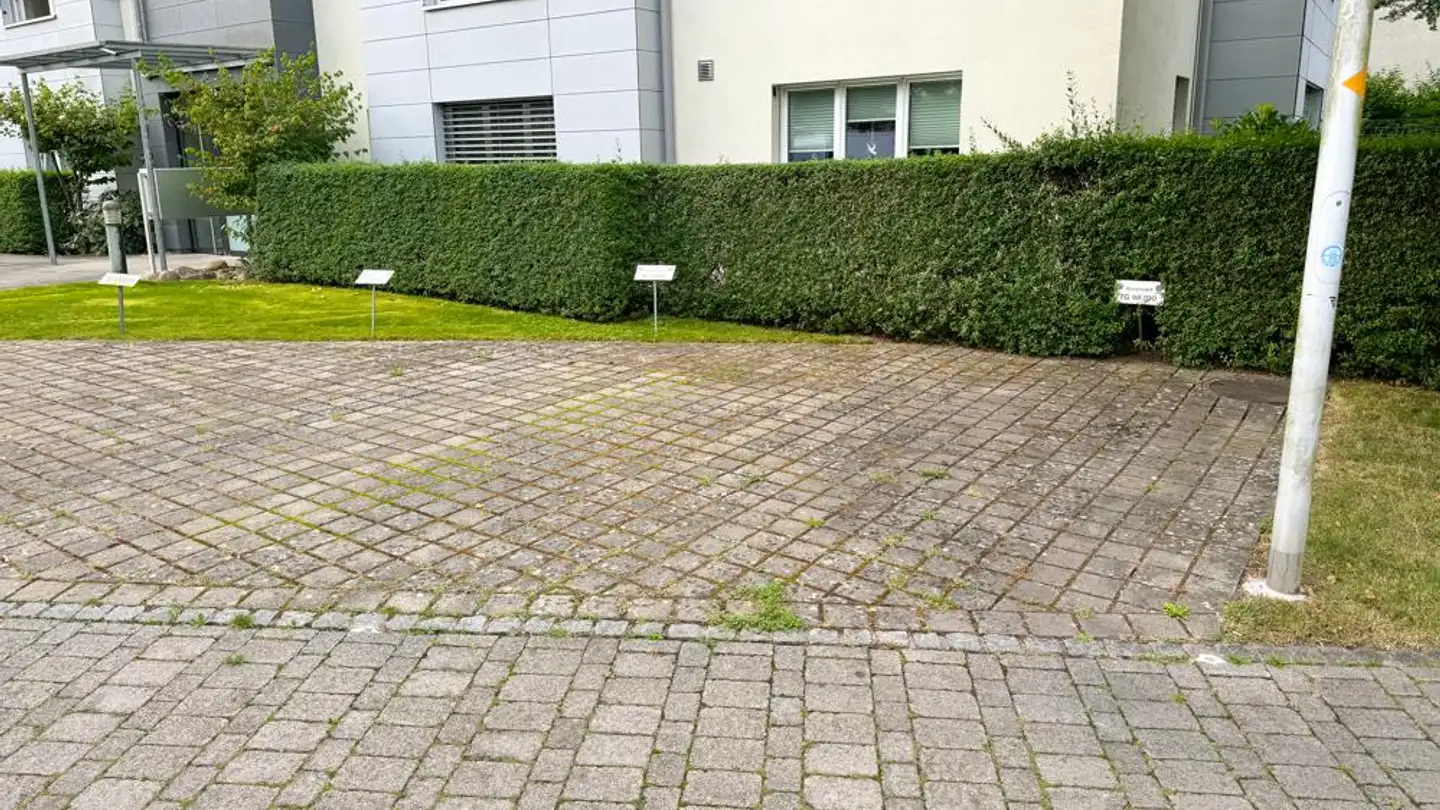 Parcheggio esterno in affitto - Windeggstrasse 1, 8280 Kreuzlingen - Photo 2