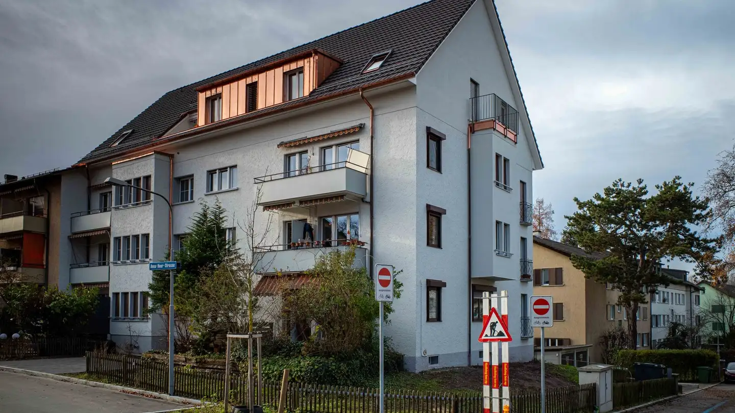 Appartement à louer - Langfurren 11, 8057 Zürich