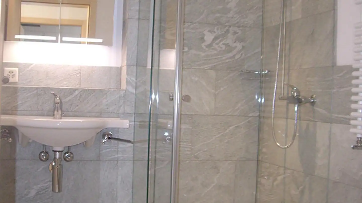 Wohnung mieten - Via S-Charlattina 13, 7524 Zuoz