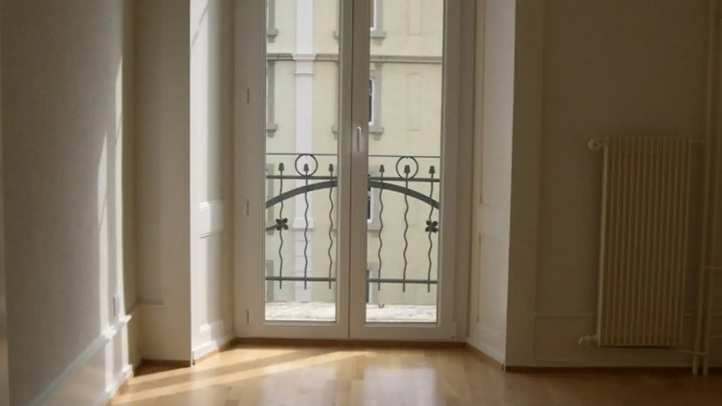 Apartment for rent - Rue Numa-Droz 128, 2300 La Chaux-de-Fonds - Photo 2