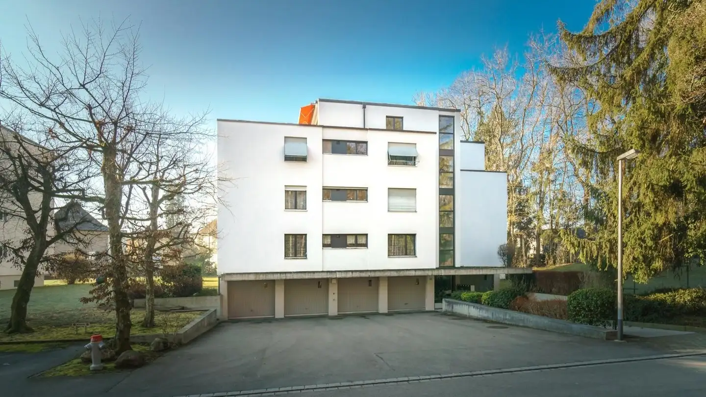 Outdoor parking space for rent - Im Dickloo 3, 8154 Oberglatt ZH