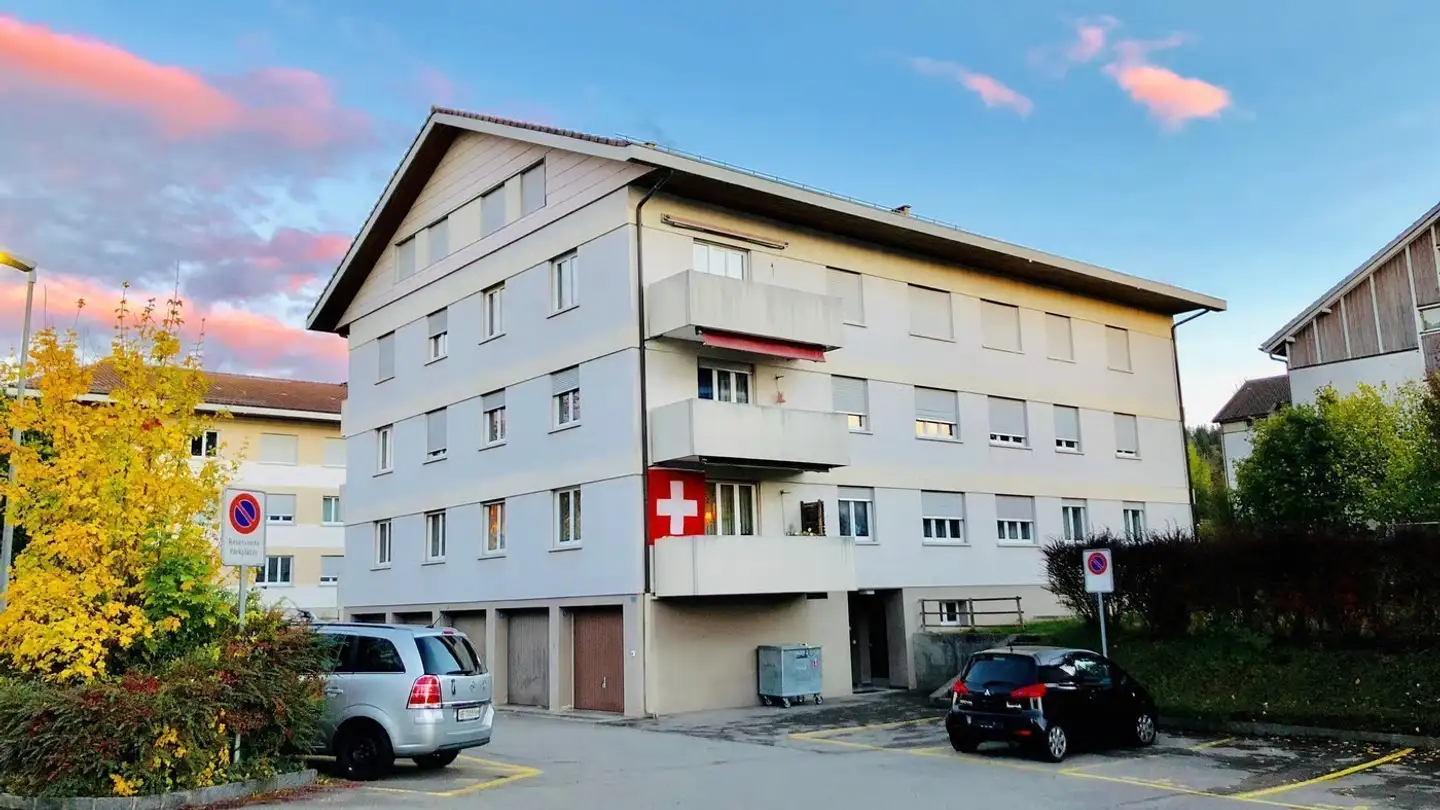 Wohnung mieten - Eigerweg 8, 3177 Laupen BE