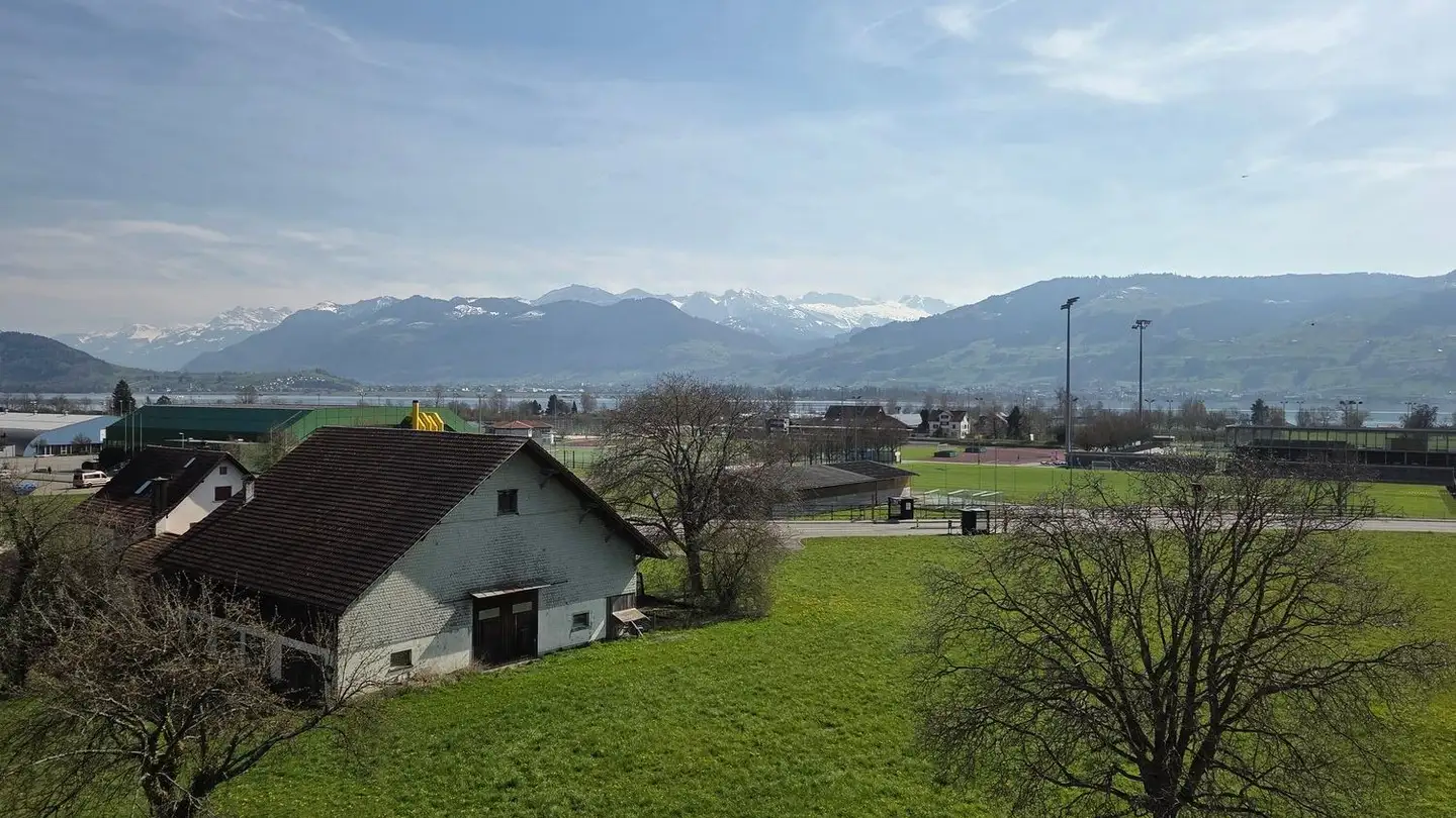 Attique à louer - Blumenaustrasse 34, 8645 Jona