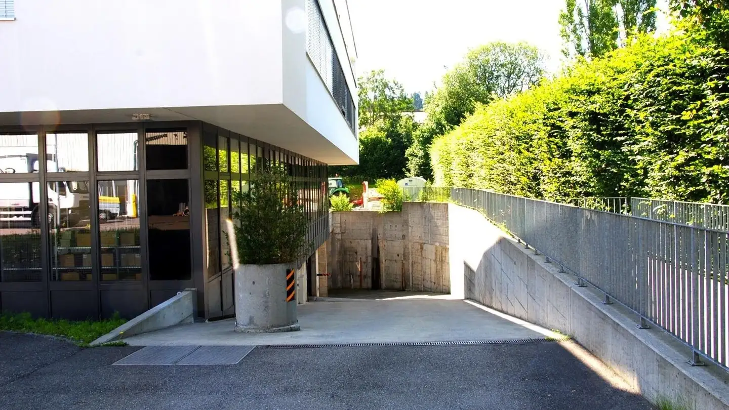 Office space for rent - Industriestrasse 8, 8618 Oetwil am See - Photo 4