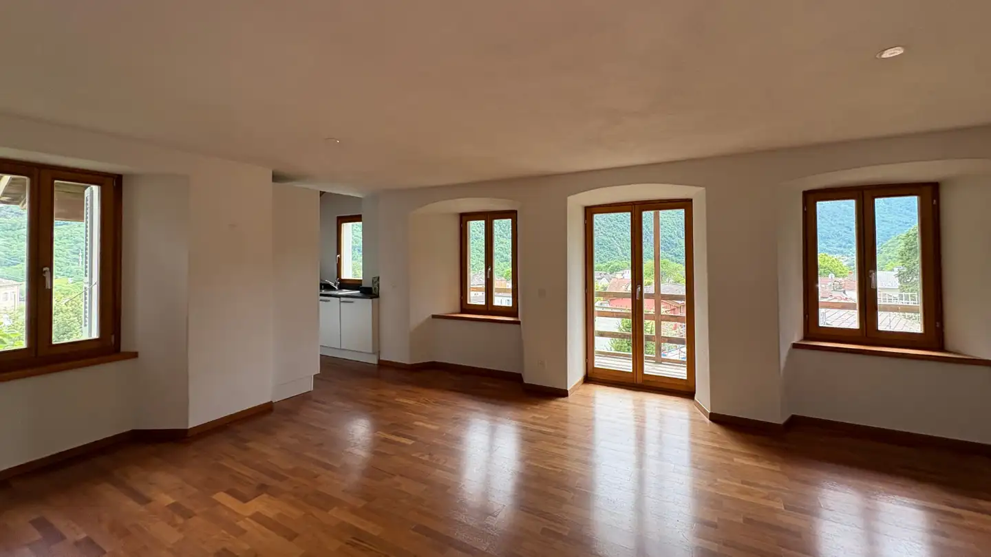 Appartamento in affitto - Via Ranzo Di Sopra 10, 6537 Grono - Foto 2