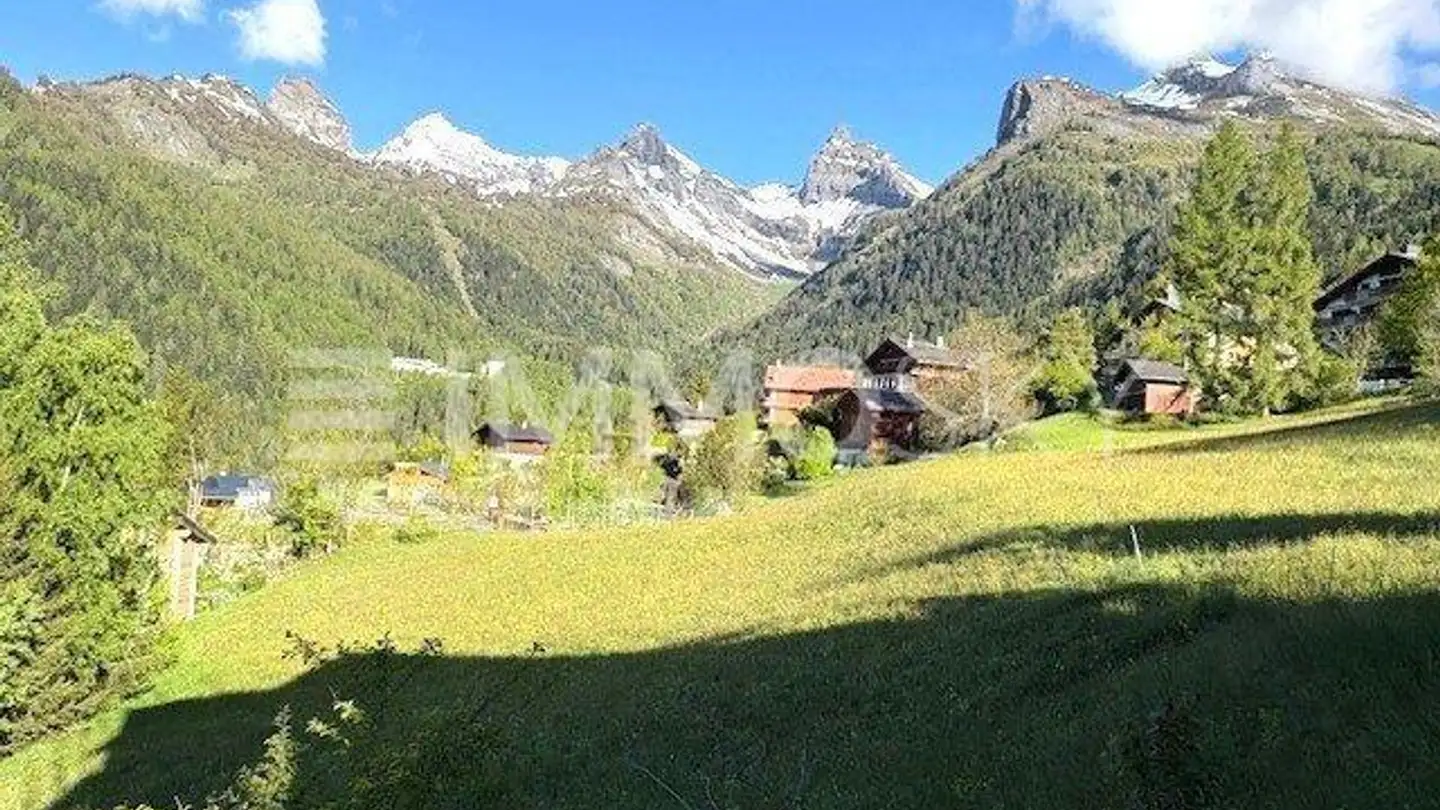 Terrain constructible à vendre - 1911 Ovronnaz