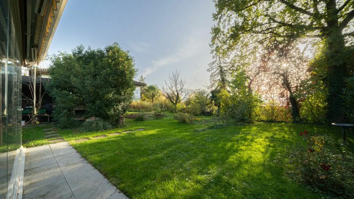 Edificio residenziale in vendita - Bergstrasse 1, 5070 Frick - Photo 2