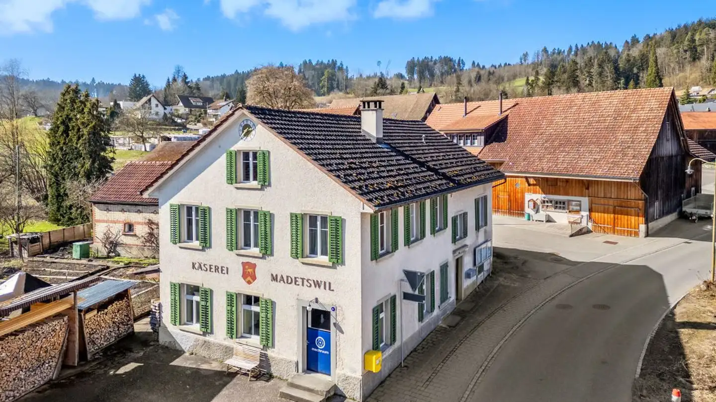 Edificio ad uso misto in vendita - 8322 Madetswil