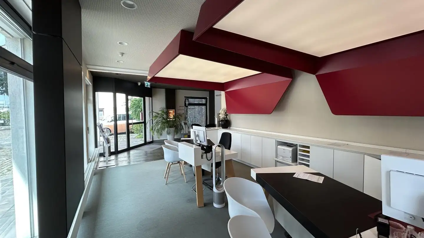Commercial for rent - Dorfstrasse 9, 8302 Kloten - Photo 2