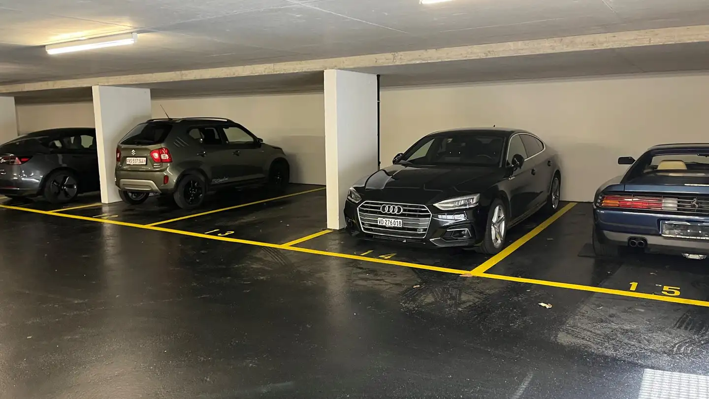 Place de parking souterraine à louer - Chemin De Montolivet 3, 1006 Lausanne