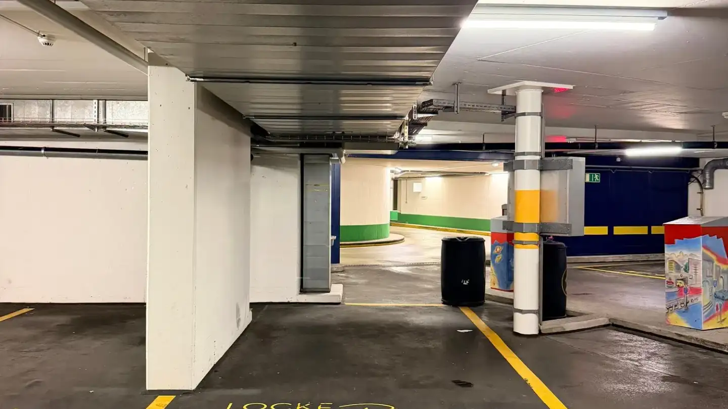 Tiefgaragenstellplatz mieten - Gotthardstrasse 61, 8002 Zürich - Foto 2