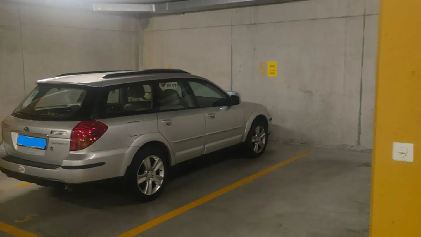 Garage individuel à louer - Florhofstrasse 2, 8820 Wädenswil