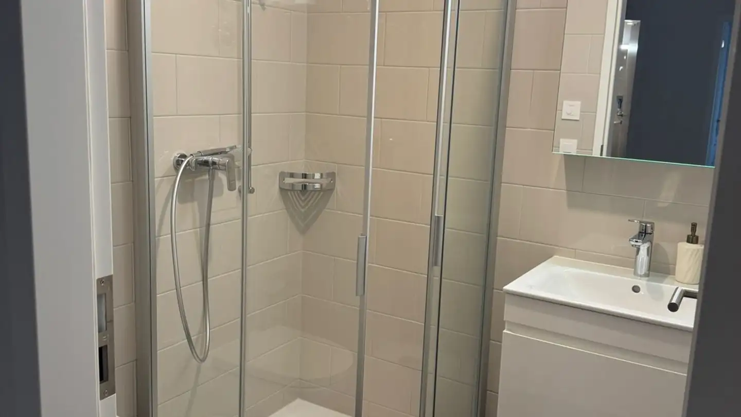 Apartment for rent - Rue du Château-d'En-Bas 2, 1630 Bulle - Photo 4