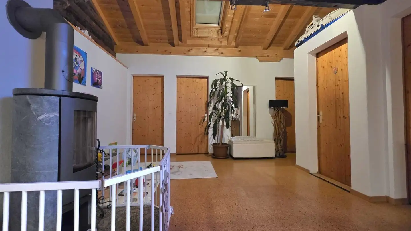 Attic flat for rent - Faltschenstrasse 67, 3713 Reichenbach im Kandertal - Photo 2