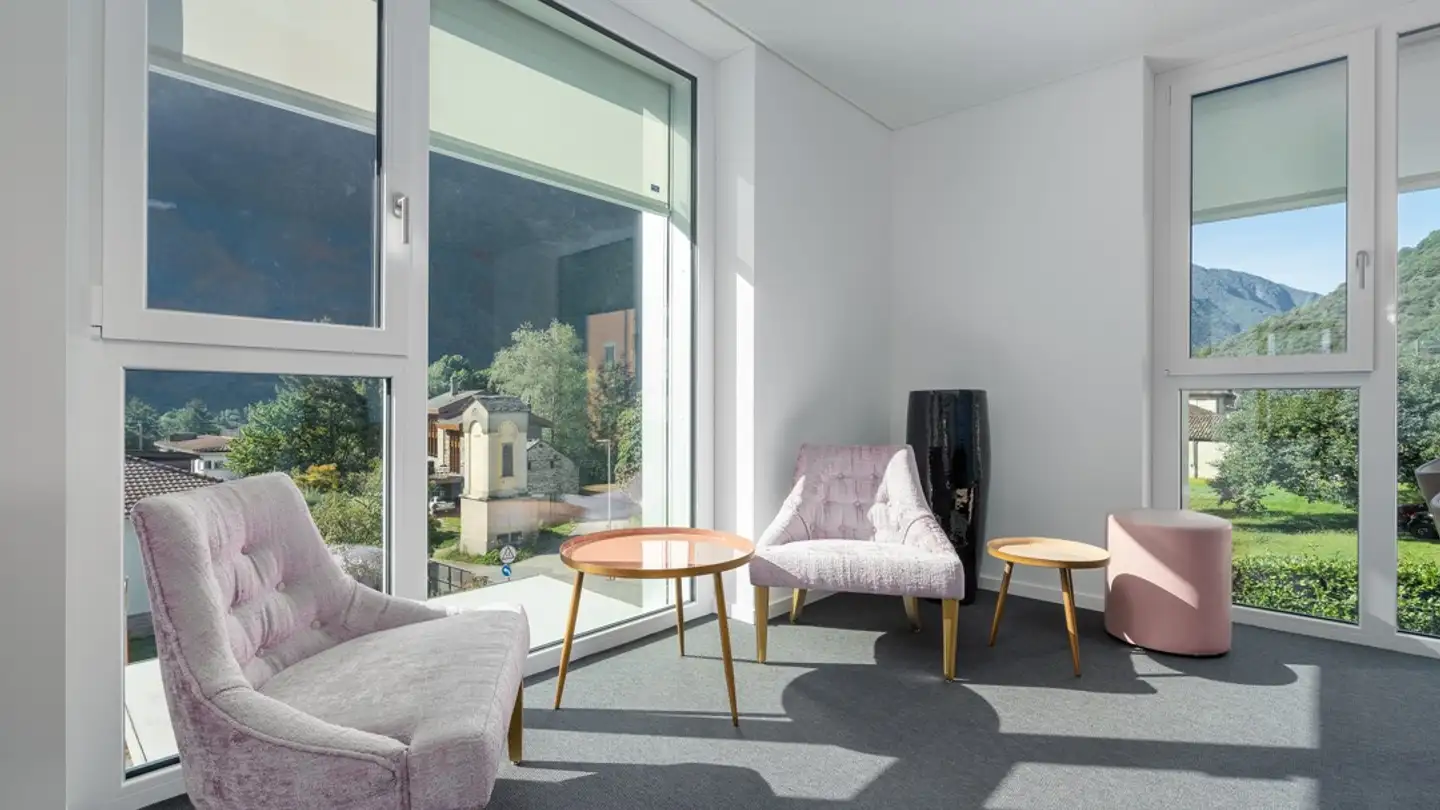 Edificio ad uso misto in affitto - Via Cantonale 109, 6537 Grono - Foto 2