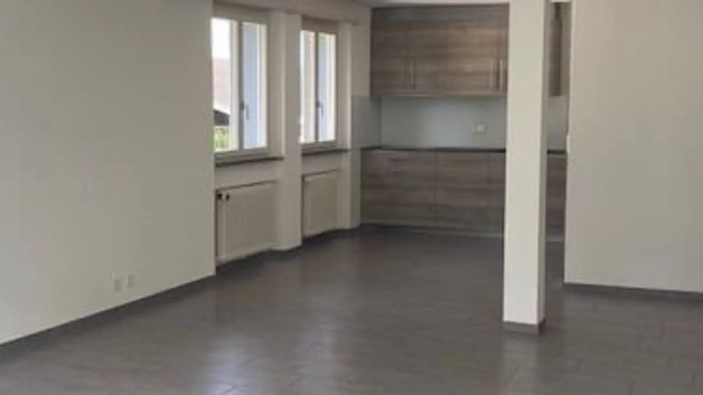 Apartment for rent - Baumgartiweg 7, 3752 Wimmis - Photo 2