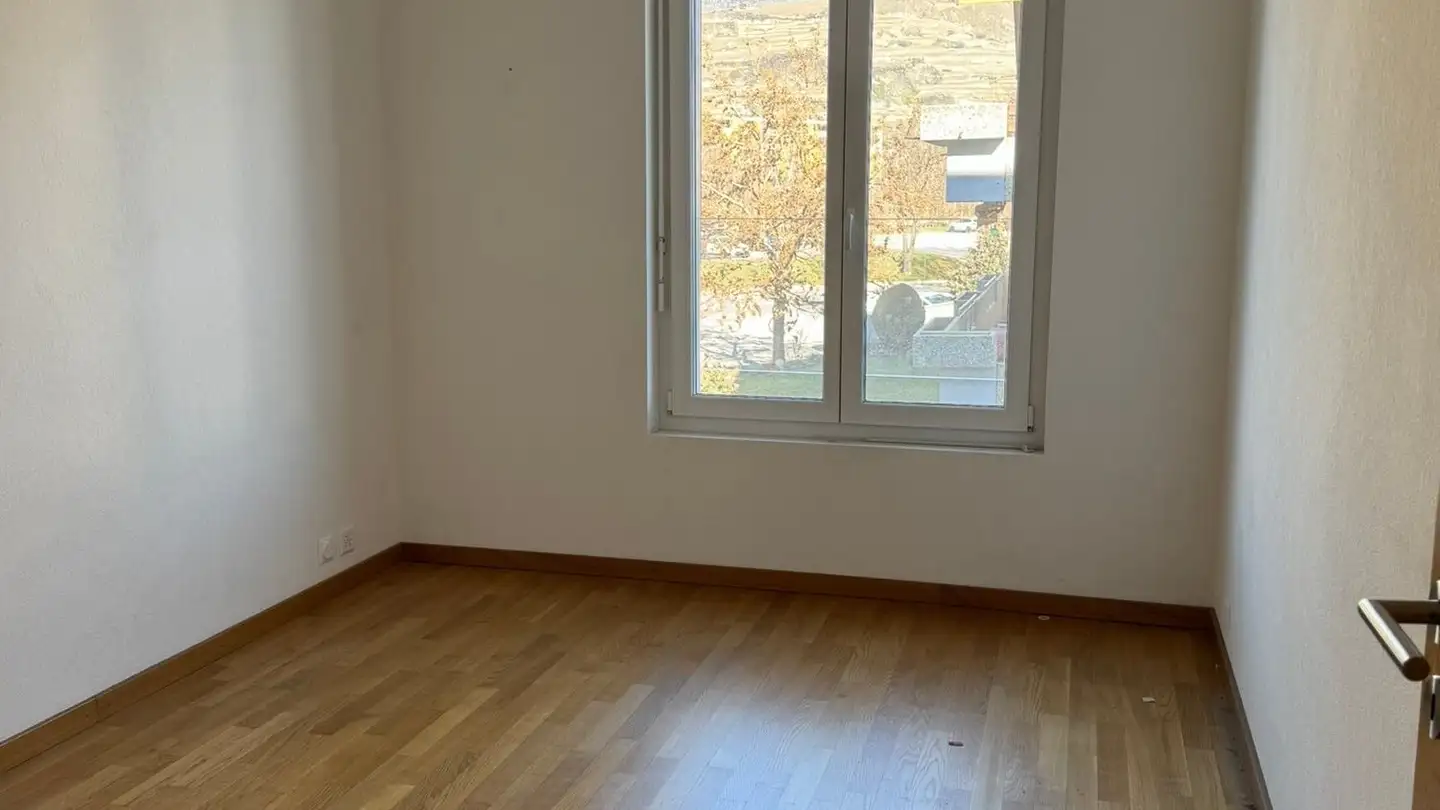 Wohnung mieten - Route De Chippis 12, 1950 Sion - Foto 2