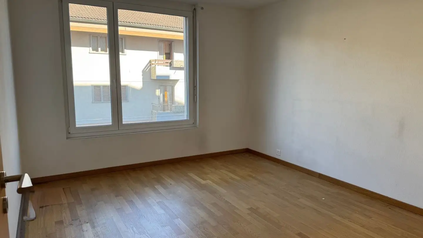 Wohnung mieten - Route De Chippis 12, 1950 Sion - Foto 3